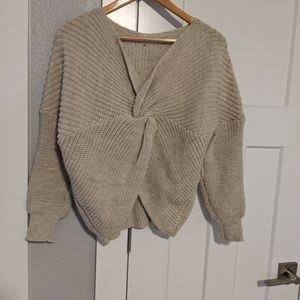 Knot detailed dropped sleeve jumper